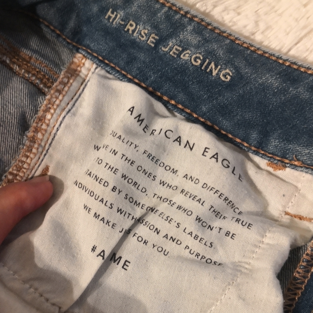 American Eagle Hi-Rise Jeggings, 2 Short - Picture 3 of 5